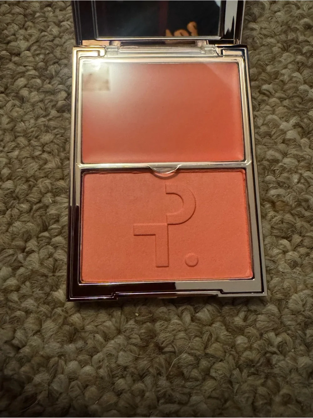 Patrick Ta Major Headlines Double-Take Crème Powder Blush Duo- She's the moment